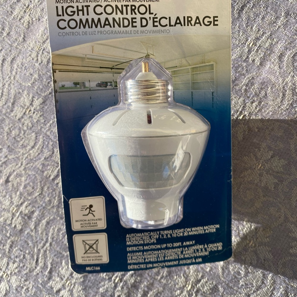White Motion-Activated Light Control